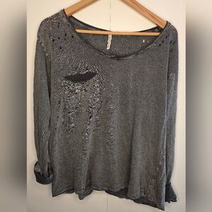Magnolia Pearl Long Sleeve Black Pocket T.